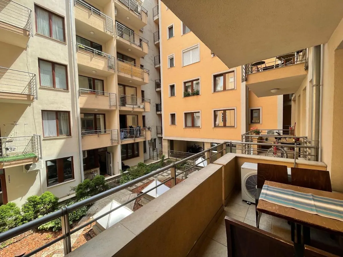 בודפשט Broadway Apartments